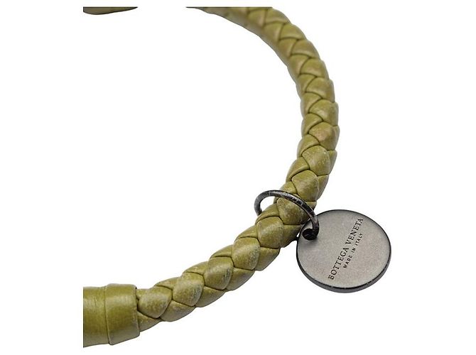 Bottega Veneta Bracciale in pelle intrecciata verde oliva - vista 3