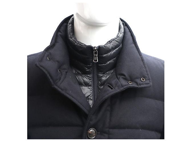 Moncler Valier Men's Down Coat Black - view 13