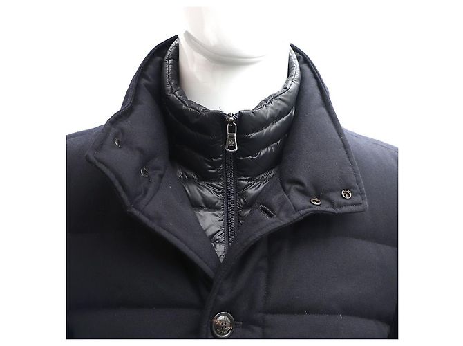 Moncler Valier Men's Down Coat Black - view 3