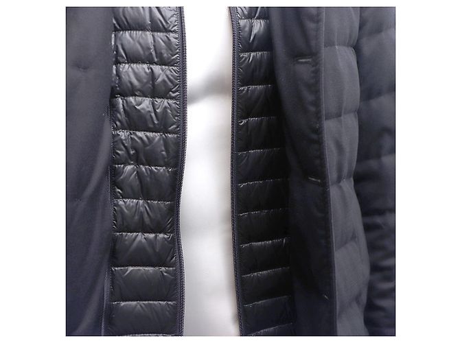 Moncler Valier Men's Down Coat Black - view 8