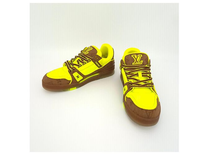 Louis Vuitton Baskets Trainer Marron - vue 2