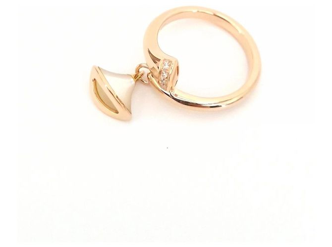 Bulgari Anello Divas Dream in Diamante D'oro - vista 5