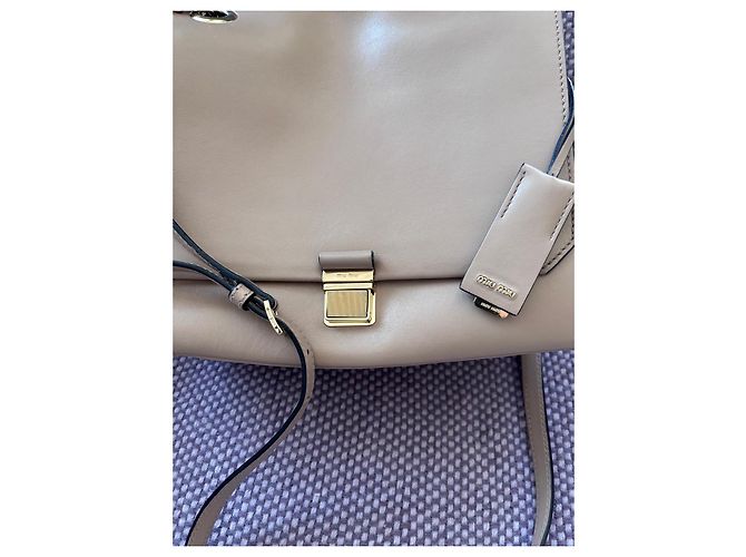 Miu Miu Borsa in pelle beige - vista 17