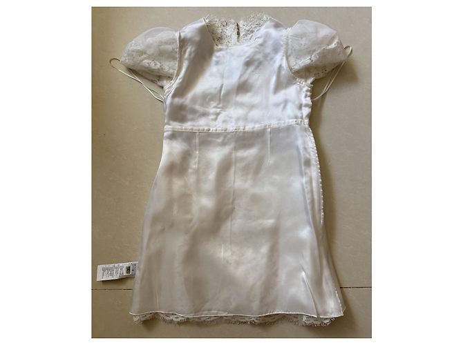 Dolce & Gabbana Robe en dentelle blanche brodée roses Rouge - vue 5