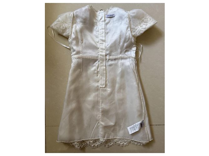 Dolce & Gabbana Robe en dentelle blanche brodée roses Rouge - vue 6