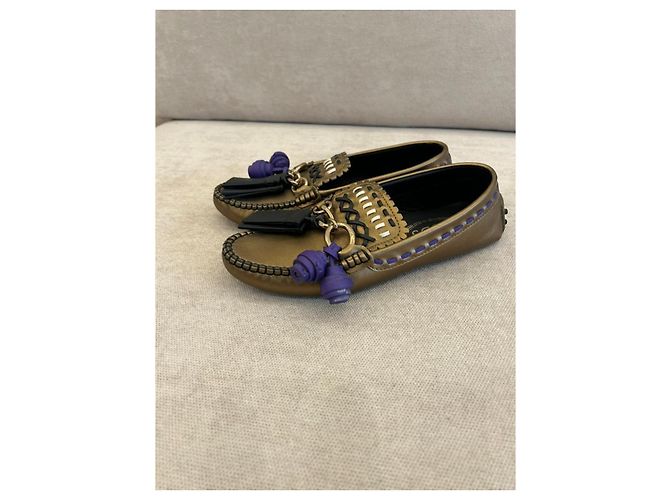 Mocassini Tod's Gommino in pelle dorata metallizzata D'oro - vista 5
