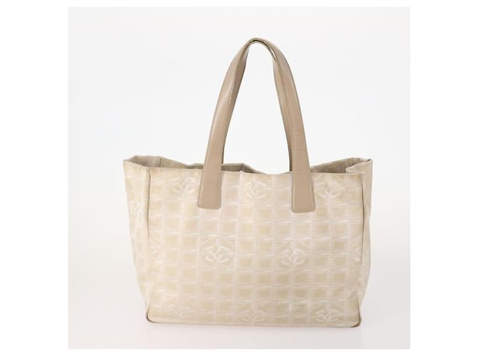 CHANEL Nuova linea di borse Tote in nylon 3 Set Nero Beige CC Auth BA12660 - vista 3