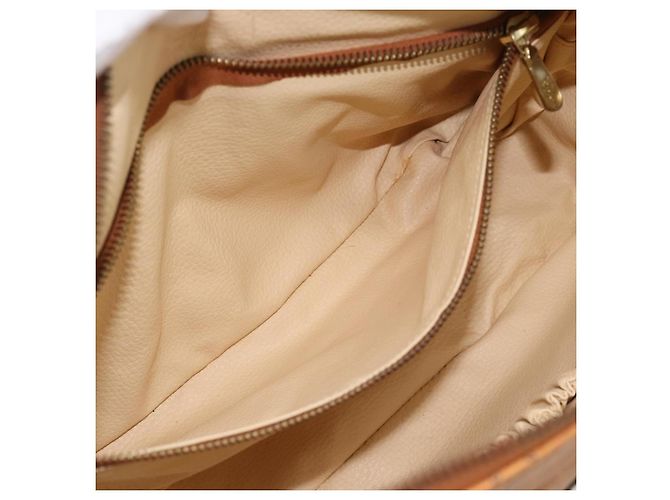 Clutch MCM Vicetos Logogram PVC Marrone Oro Auth BA12942 D'oro - vista 11