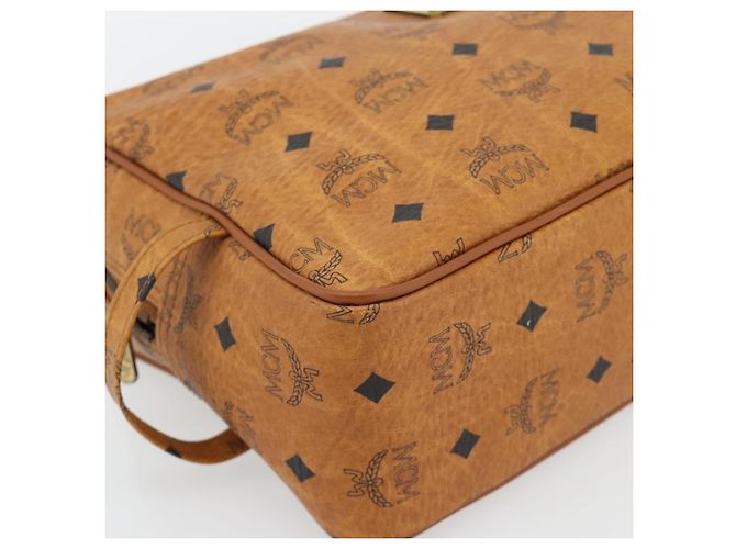 Clutch MCM Vicetos Logogram PVC Marrone Oro Auth BA12942 D'oro - vista 14