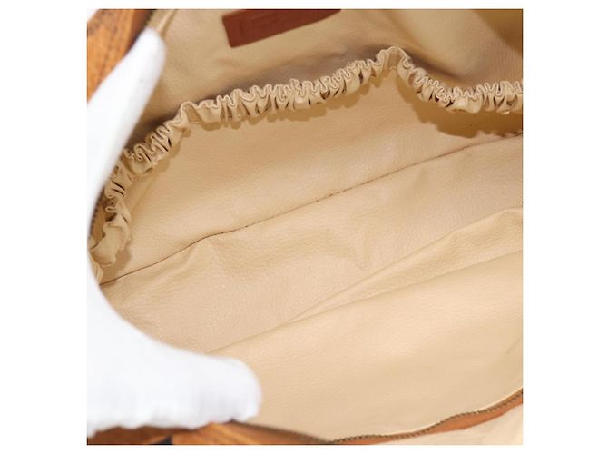 Clutch MCM Vicetos Logogram PVC Marrone Oro Auth BA12942 D'oro - vista 9