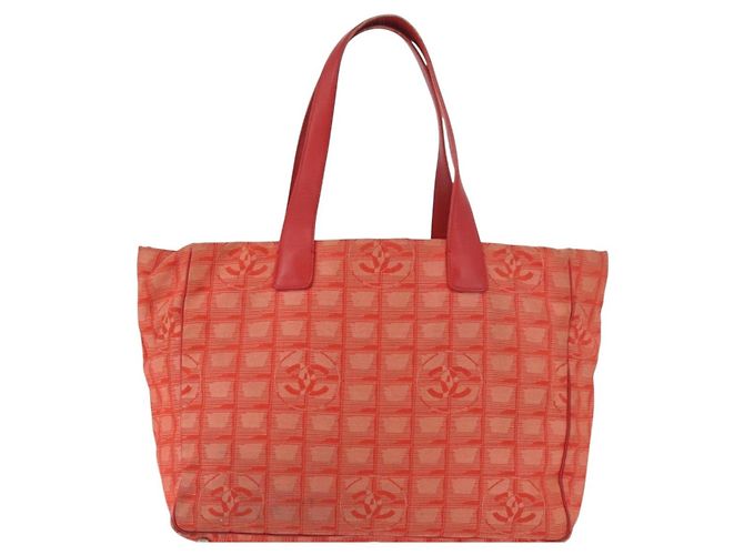 CHANEL Nuova Borsa Tote Travel in Nylon Rosso Argento CC Auth BA12813 - vista 13