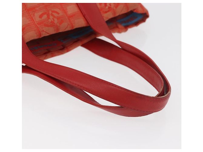 CHANEL Nuova Borsa Tote Travel in Nylon Rosso Argento CC Auth BA12813 - vista 9