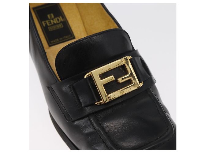 Mocassini FENDI in pelle 36 1/2 Nero Auth 179329 - vista 13