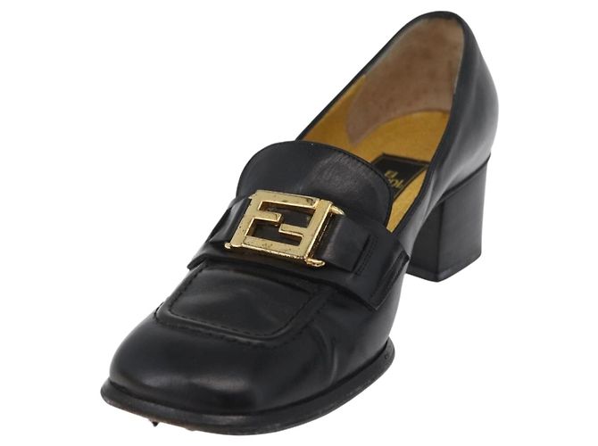 Mocassini FENDI in pelle 36 1/2 Nero Auth 179329 - vista 2