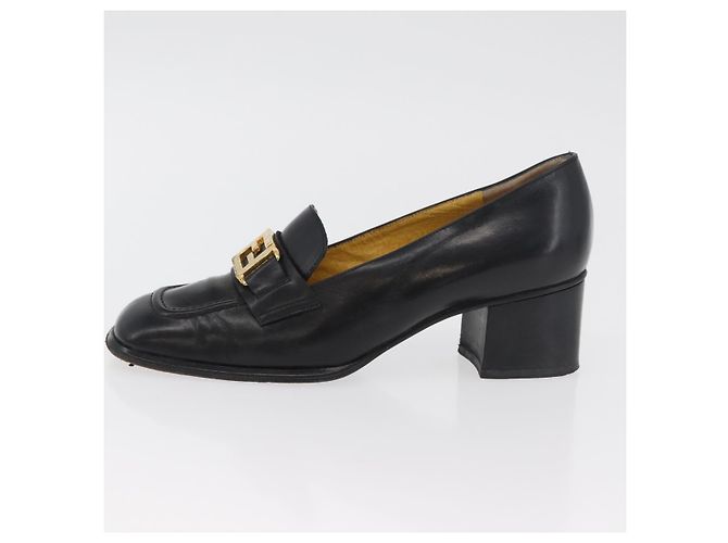 Mocassini FENDI in pelle 36 1/2 Nero Auth 179329 - vista 22