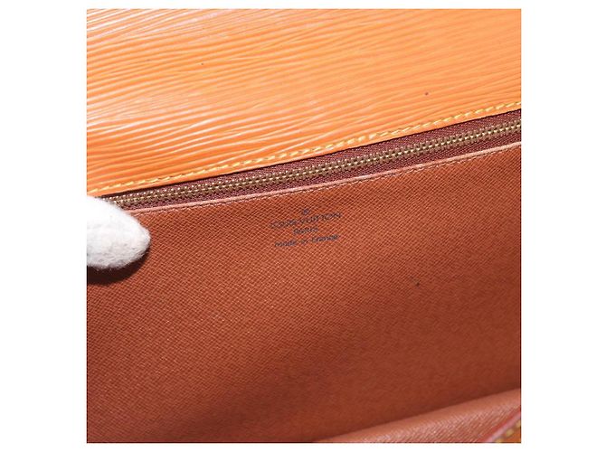 LOUIS VUITTON Epi Serie Dragonne Hand Bag Zipangu Gold M52618 LV Auth BA12910 - vista 18