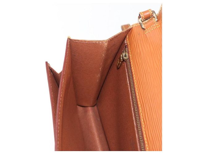 LOUIS VUITTON Epi Serie Dragonne Hand Bag Zipangu Gold M52618 LV Auth BA12910 - vista 20