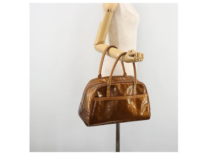 LOUIS VUITTON Monogram Vernis Tompkins Square Bag Bronze M91103 LV Auth 180705 Bronzo - vista 23