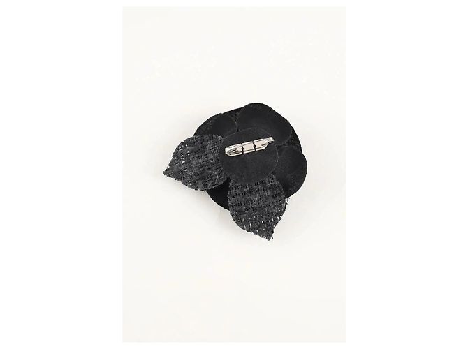 Chanel Schwarze Brosche - Ansicht 2