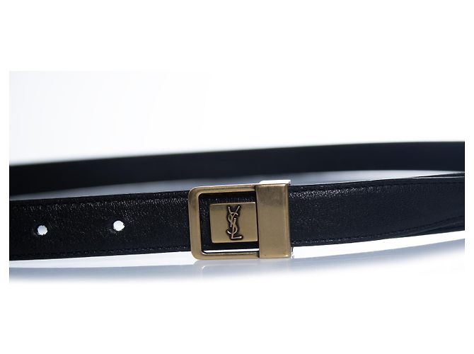 Saint Laurent, LA66 Gürtel mit Schnalle Schwarz Golden - Ansicht 3