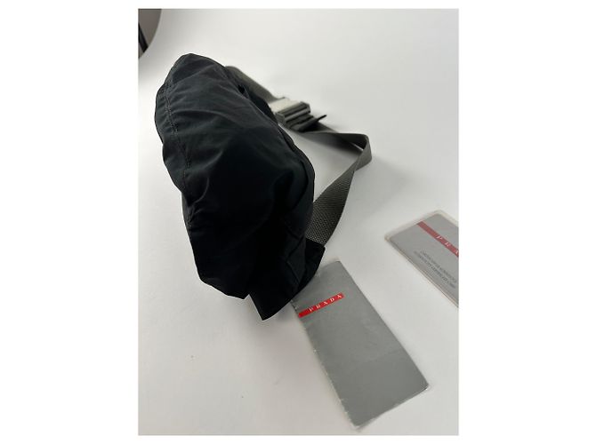 Vintage Prada Linea Rossa Umhängetasche Y2K Schwarz Silber Rot - Ansicht 9