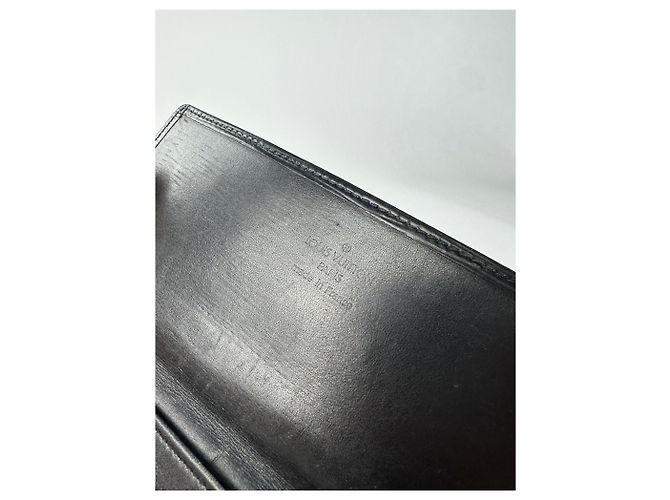 Slender Vintage Louis Vuitton Epi Leather Wallet Y2K Black Silver - view 4