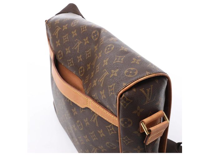 Bolsa Transversal Louis Vuitton Abbesses em Canvas Monogram Marrom M45257 - vista 5