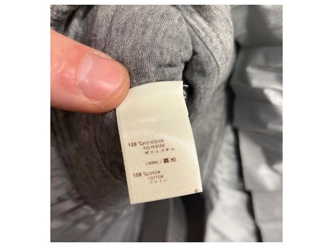 Graues plissiertes Louis Vuitton Tanktop - Größe 36/S gebraucht - Ansicht 5