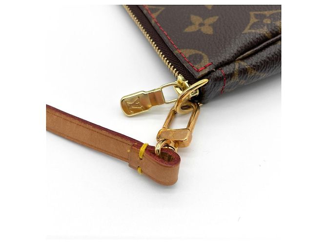 Borsa Louis Vuitton Pochette Accessoires Monogram Cherry Marrone - vista 10