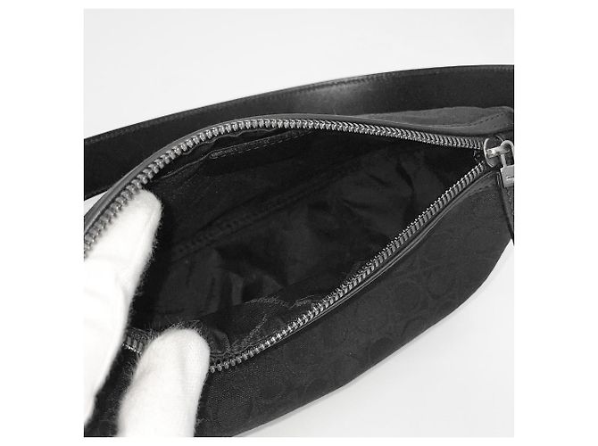 Borsa Salvatore Ferragamo Gancini Mini Pouch Nero - vista 7