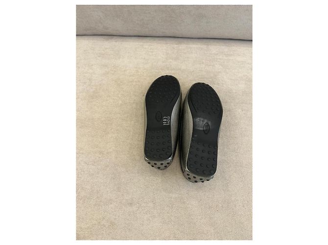 Tod's Gommino Mocassini in pelle argento - vista 6