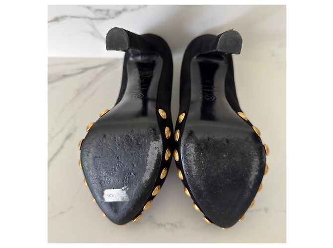 Alexander McQueen Punk Skull Wildleder Pumps Schwarz - Ansicht 4