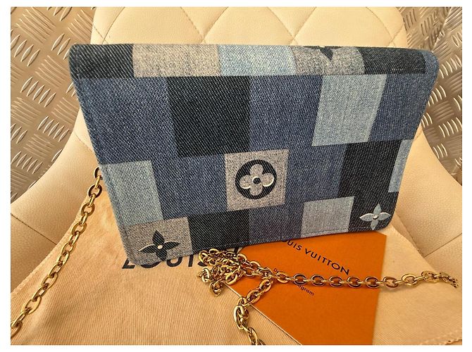 Louis Vuitton Pochette Twist Damier Denim Patchwork Borsa a Spalla Rosso Blu D'oro - vista 10