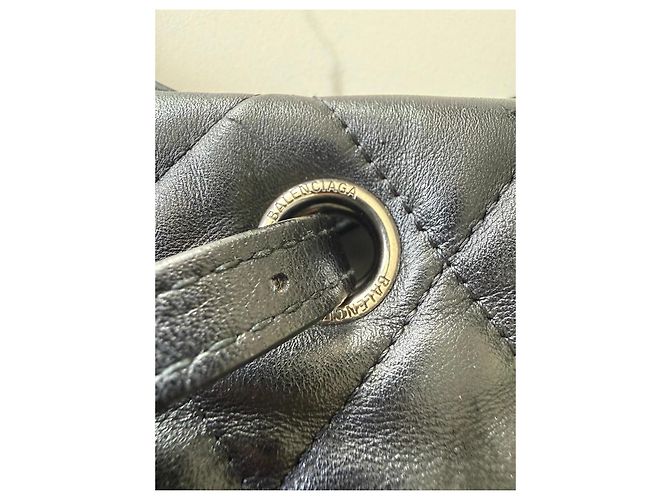 Balenciaga Touch B Borsa a mano in pelle trapuntata nera Nero - vista 11