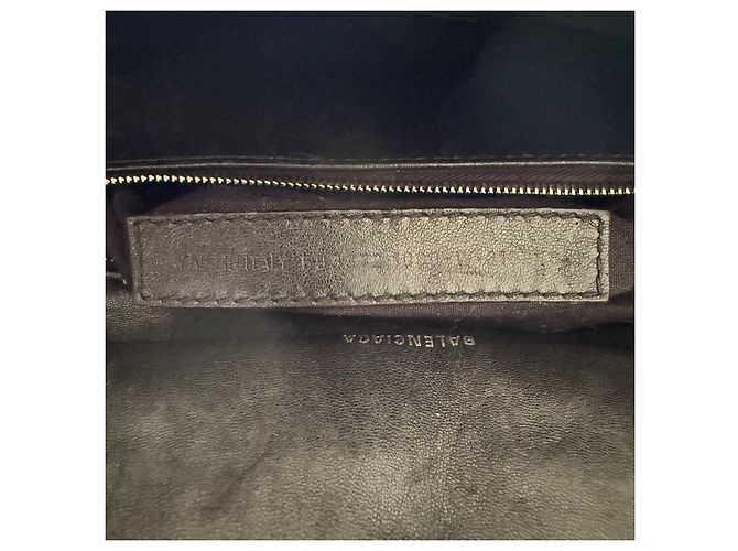 Balenciaga Touch B Borsa a mano in pelle trapuntata nera Nero - vista 3