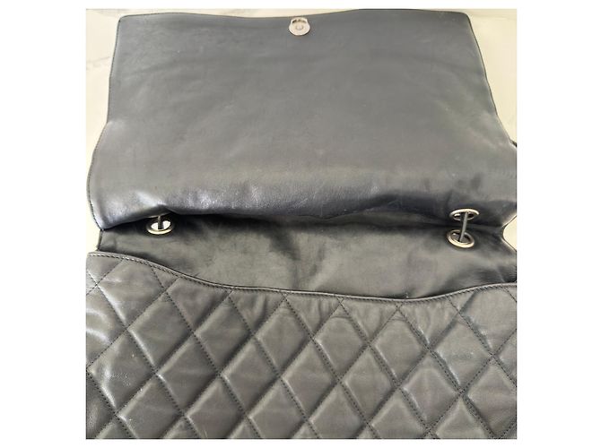 Balenciaga Touch B Borsa a mano in pelle trapuntata nera Nero - vista 4