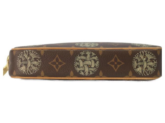Louis Vuitton x Christopher Nemeth Monogram Pochette Volca Clutch Bag Marrone - vista 5