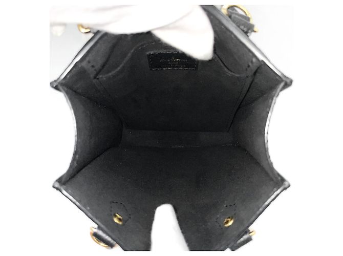 Borsa a Spalla Louis Vuitton Petite Sac Plat Nero - vista 5