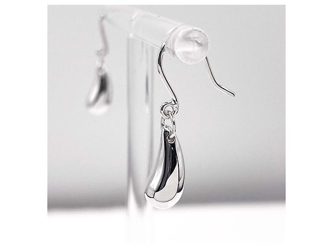 Orecchini Teardrop di Tiffany & Co. di Elsa Peretti Argento - vista 3