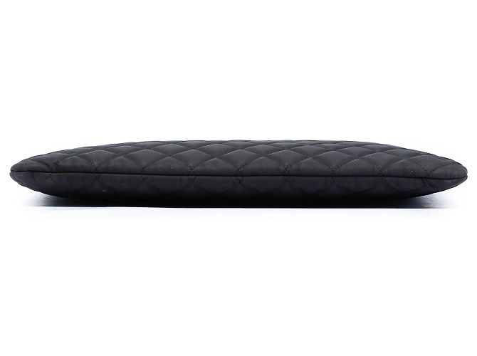 Clutch Chanel Black Large Quilted Nylon O Case Nero - vista 3