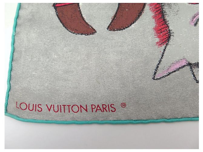 NUOVO FULLETTO LOUIS VUITTON LE VOYAGE ARIZONA WILLIAM WILSON QUADRATO 90 SETA Grigio - vista 13