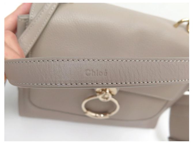Chloé NUOVA BORSA A MANO CHLOE TESS IN PELLE GRAIN GRIGIA A SPALLA Grigio - vista 6