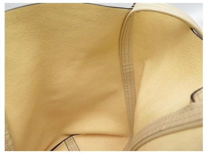 Chloé CHLOE SPIN MEDIUM BEIGE GRAINLEDER TASCHE 2025 - Ansicht 18