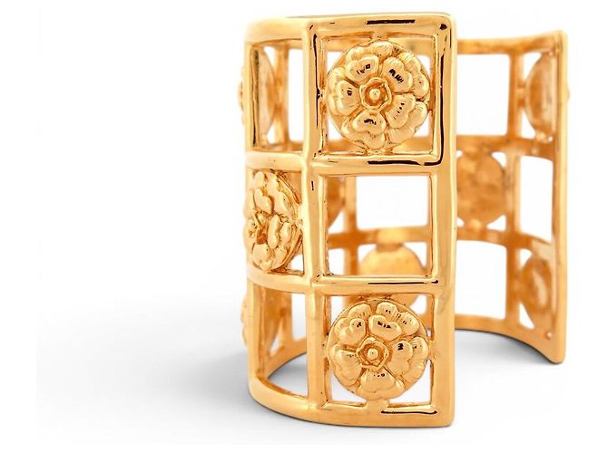 BRACCIALE VINTAGE CHANEL MANCHETTE CAGE CAMELIAS IN METALLO DORATO GOLD BANGLE CUFF D'oro - vista 3
