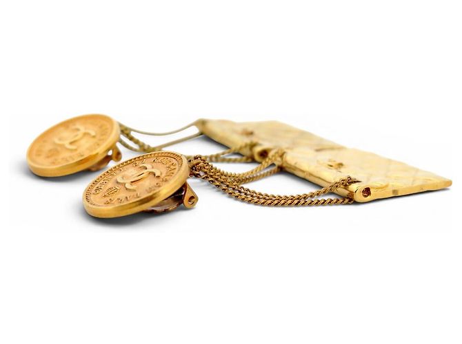 ORECCHINI CHANEL MEDAILLON CC PENDANT CHARM TIMELESS CLIPS D'oro - vista 3