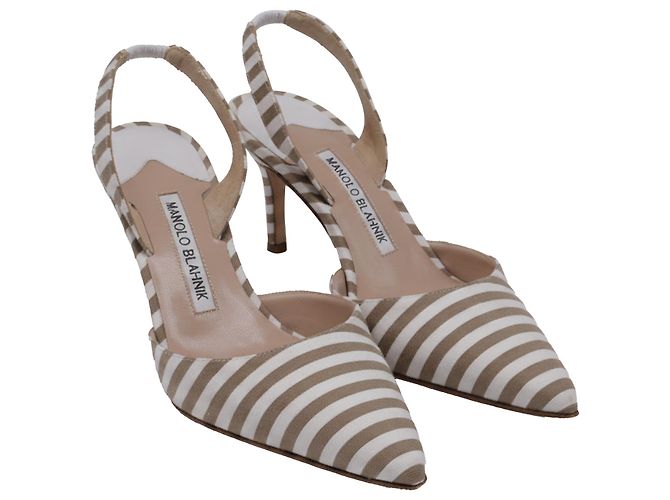 Manolo Blahnik Carolyne spitze Slingback-Pumps aus beigem Canvas - Ansicht 3