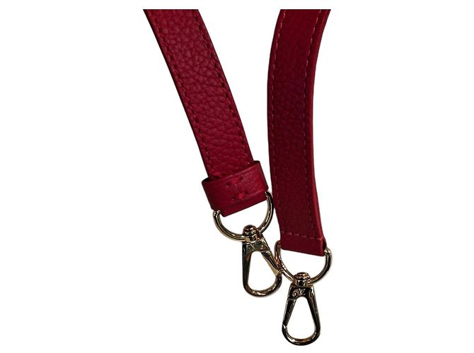 Louis Vuitton Capucines Borsa in Pelle Taurillon Rossa Rosso - vista 17