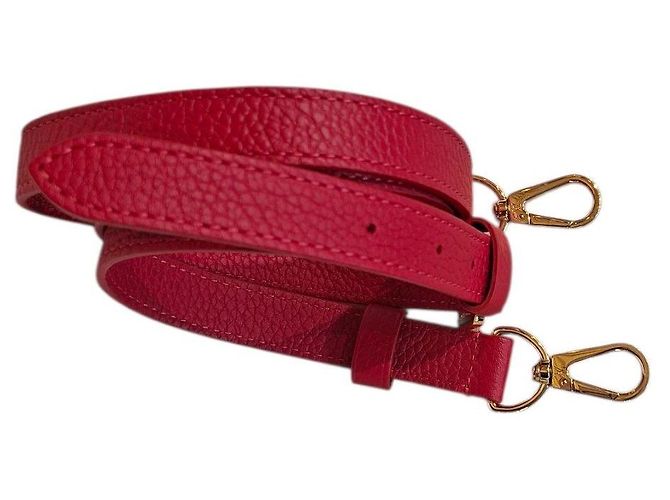 Louis Vuitton Capucines Borsa in Pelle Taurillon Rossa Rosso - vista 18