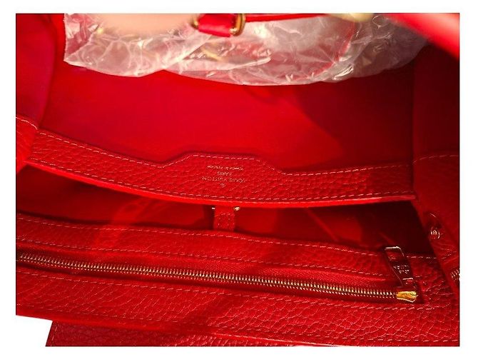 Louis Vuitton Capucines Borsa in Pelle Taurillon Rossa Rosso - vista 9