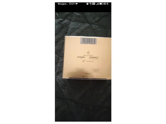 Chanel SUBLIMAGE Le Teint Base de Maquillaje 132 Beige Rosé - vista 3